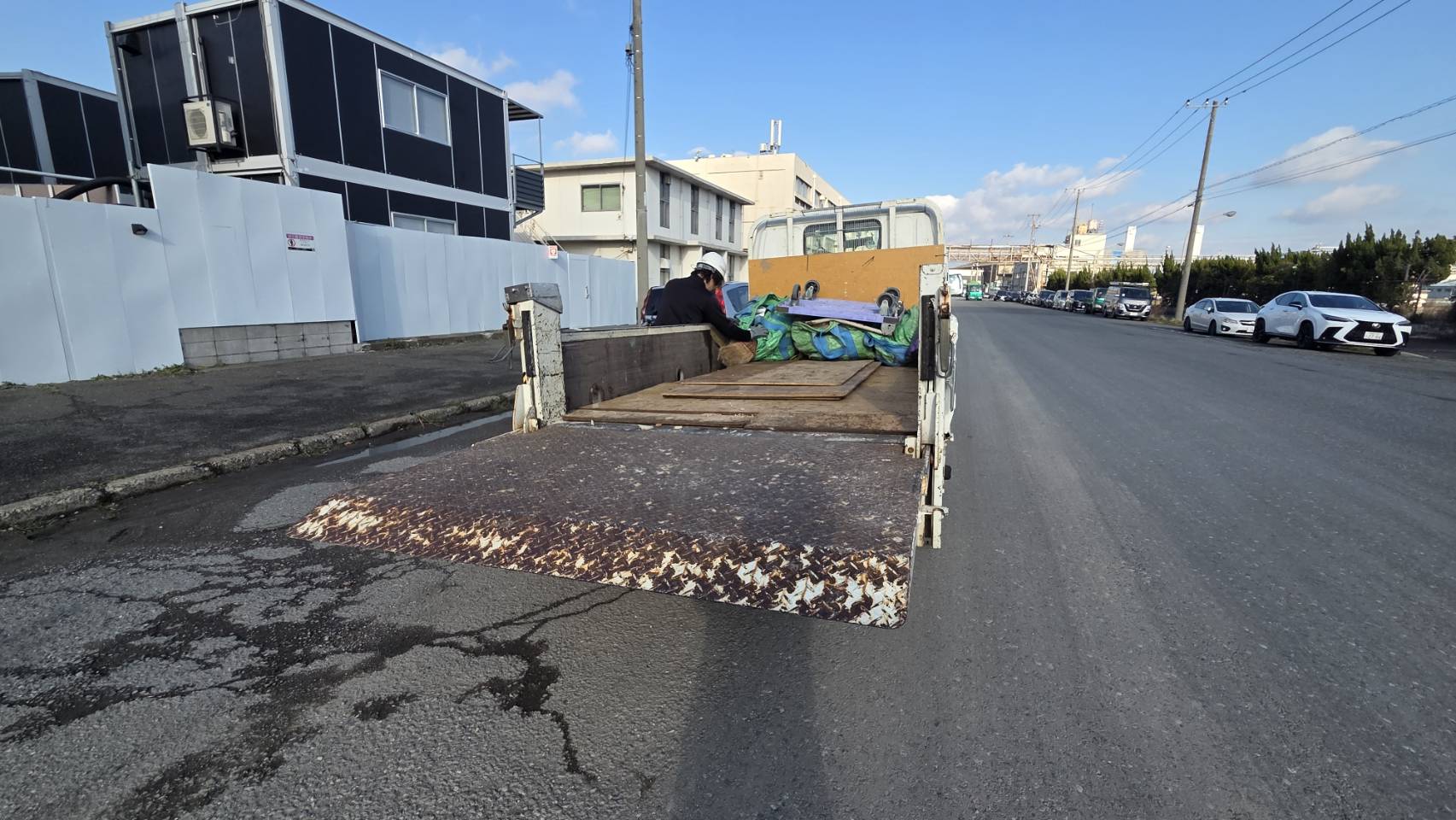 横浜市　鶴見区　残置物撤去　不用品回収