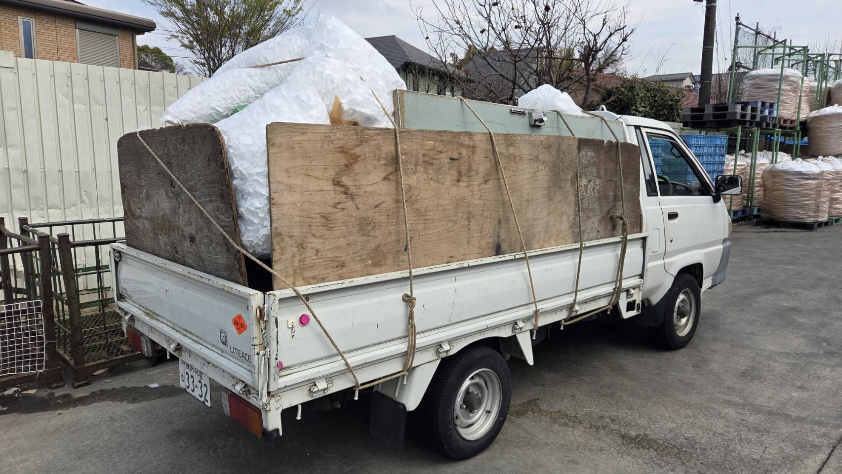 川崎市　中原区　産業廃棄物回収