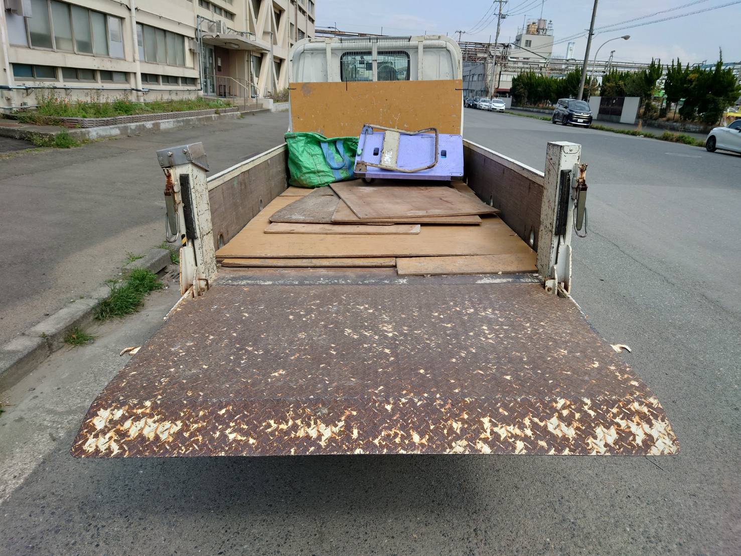 東京都　大田区　産業廃棄物回収