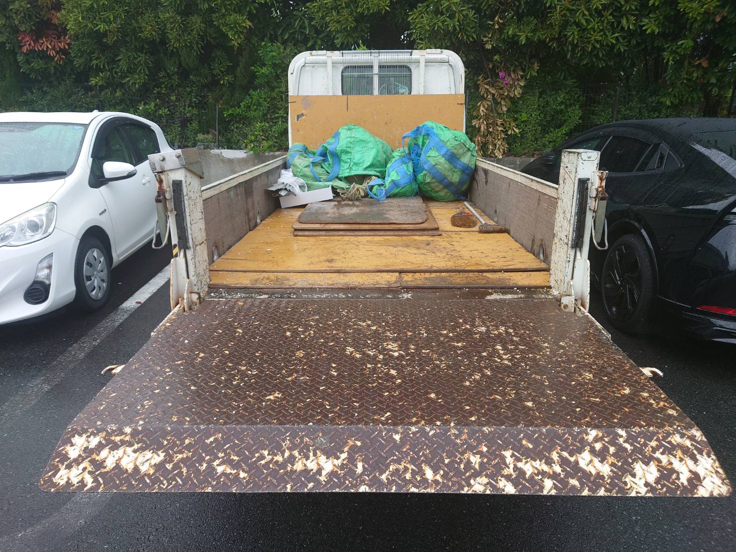 東京都　大田区　産業廃棄物回収