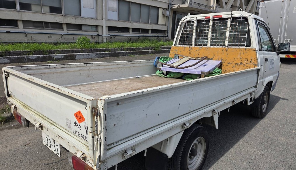 横浜市　港北区　産業廃棄物回収