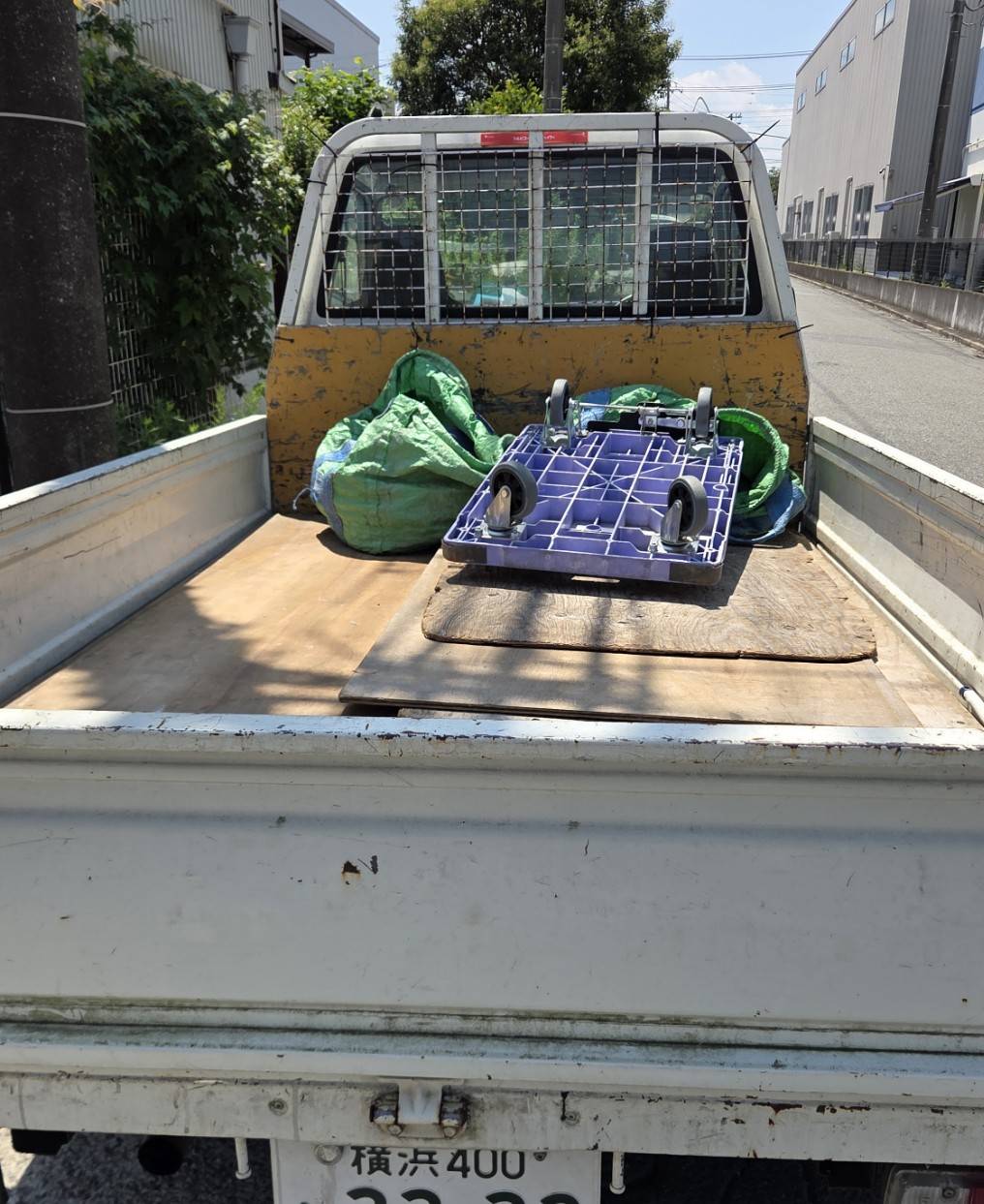 横浜市　都筑区　産業廃棄物回収